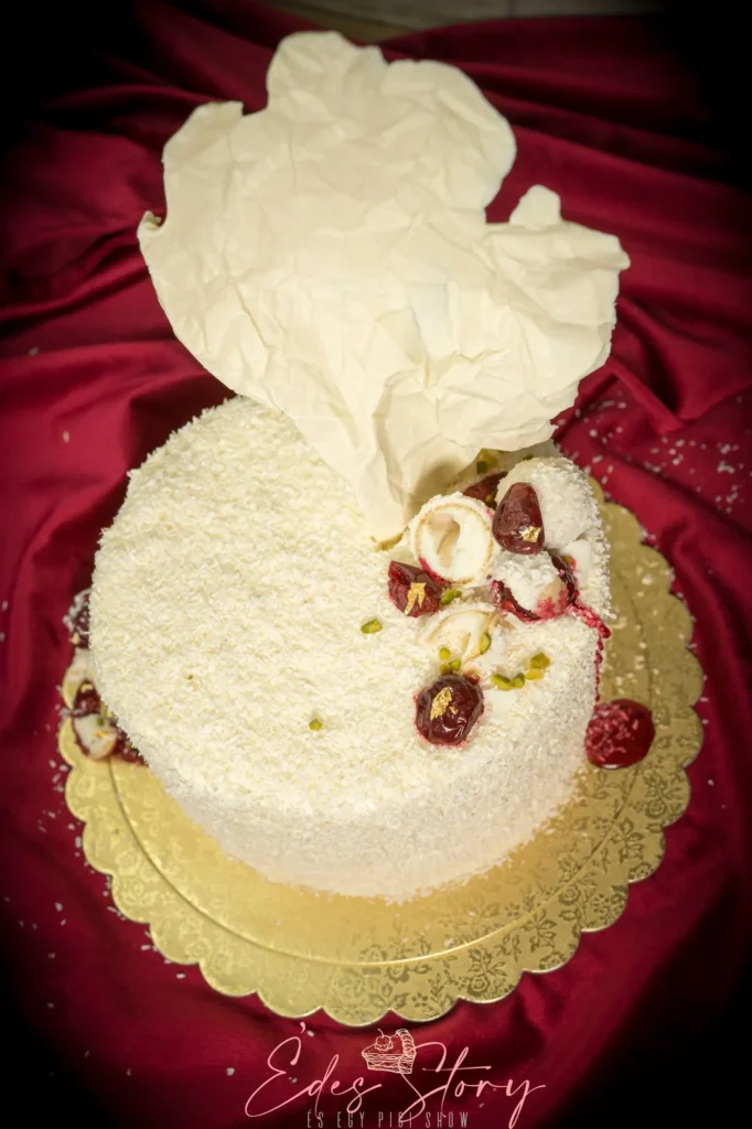 Kókusztorta Meggyzselével