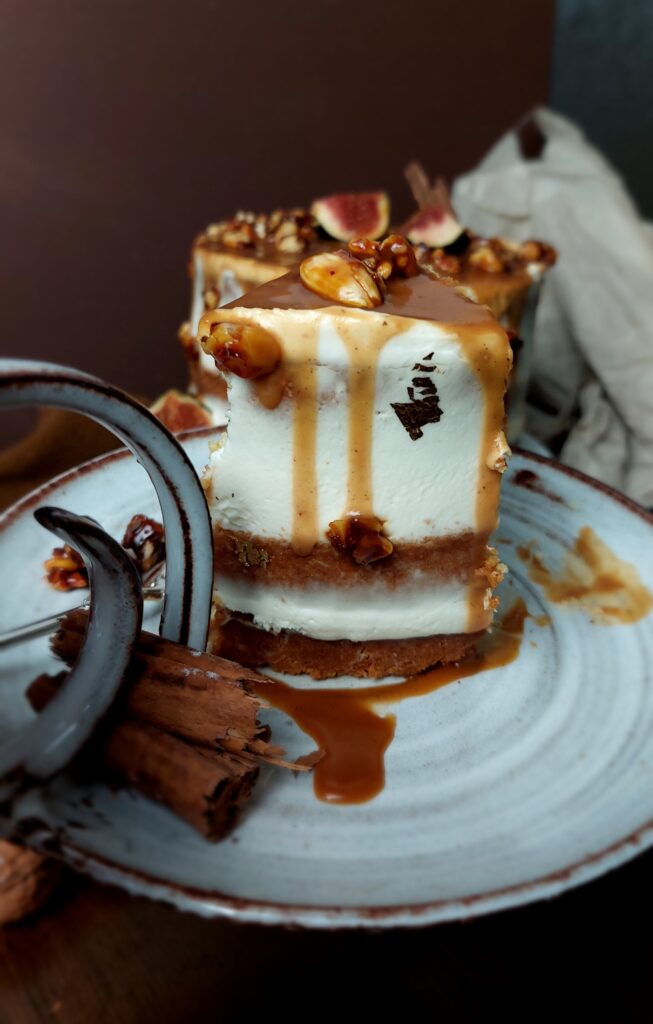 Fügés - Kecskesajtos Torta