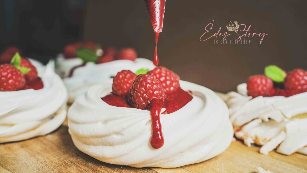 Pavlova - Fehércsoki Moussal és Mentás Málnaöntettel