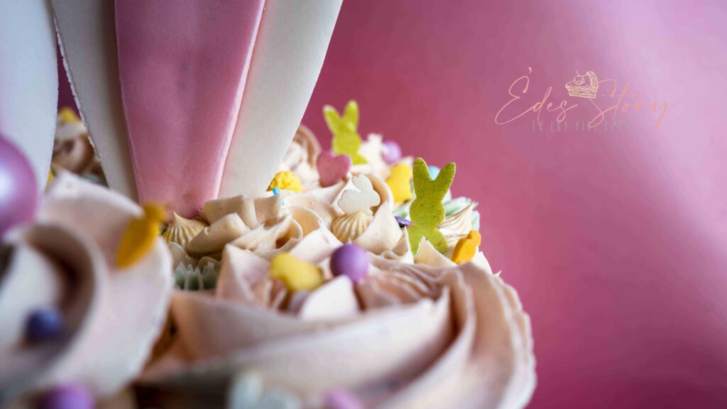 Nyuszi Torta - Citromos Piskóta és Habos Málna Ganache