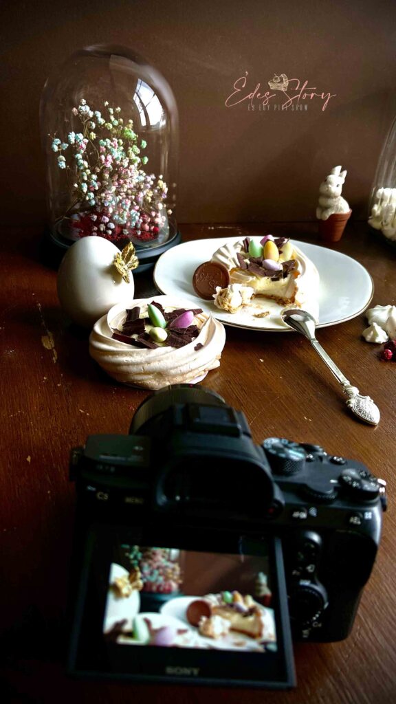 Pavlova - Fehércsoki Moussal és Mentás Málnaöntettel