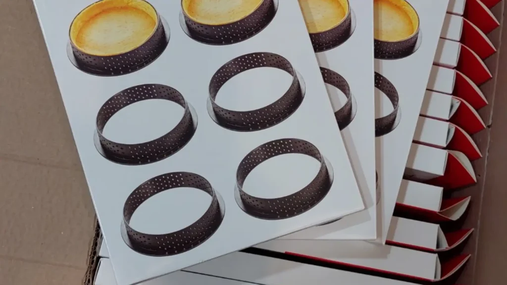 Tarte készítése perforált tarte gyűrű segítségével