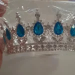 Korona dísz - Kék  színű kővel