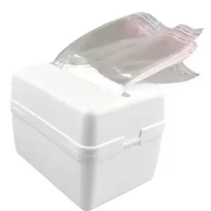 Pénzes doboz tortába